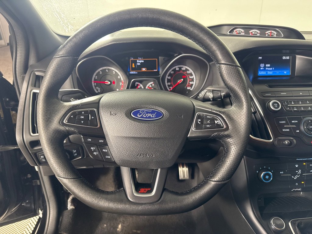 Used 2017 Ford Focus ST image 15