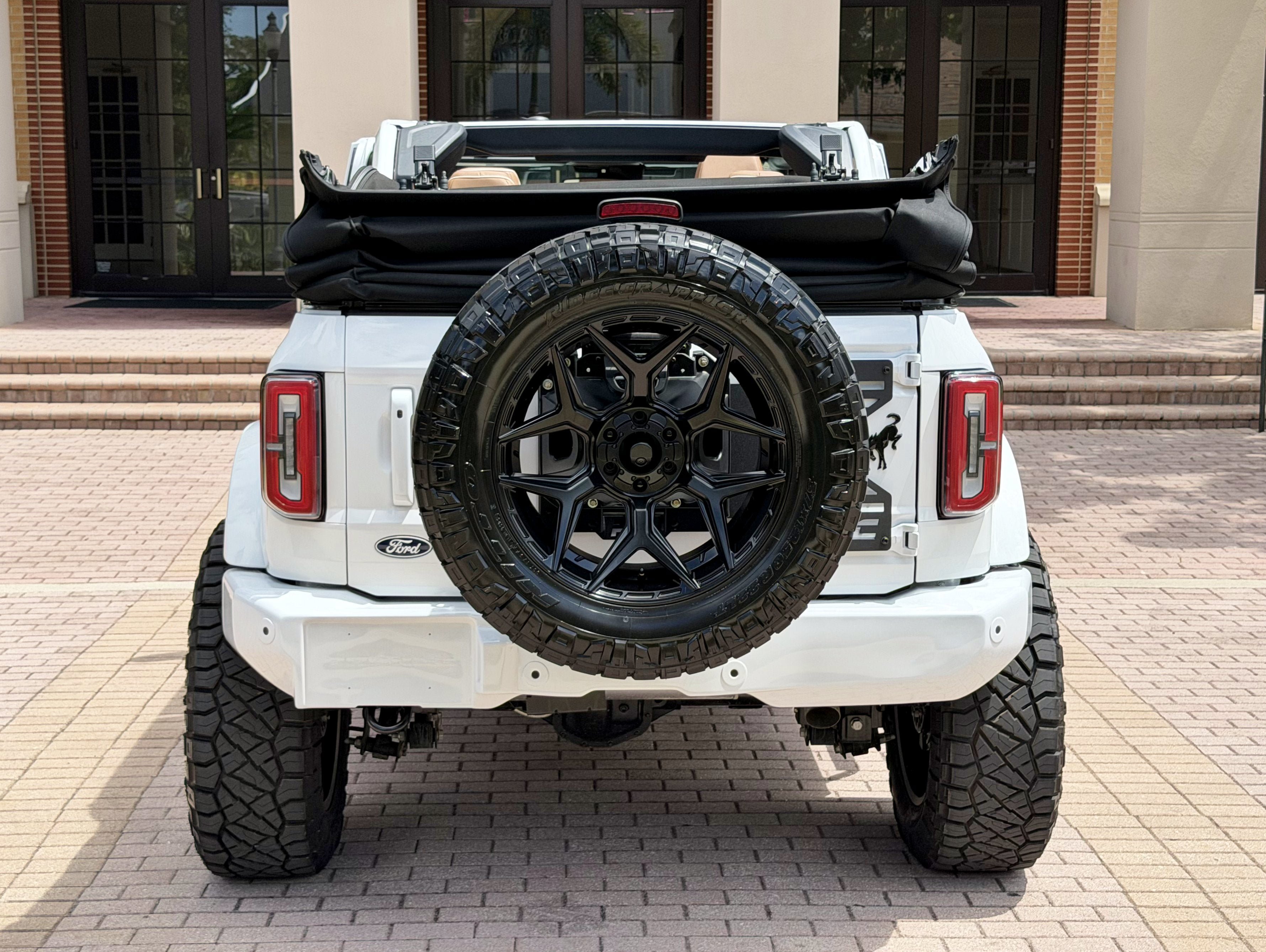 Used 2026 Ford Bronco Outer Banks AWD/4WD image 8
