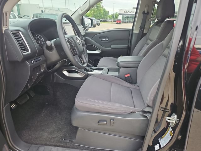 Used 2022 Nissan Frontier SV RWD image 18