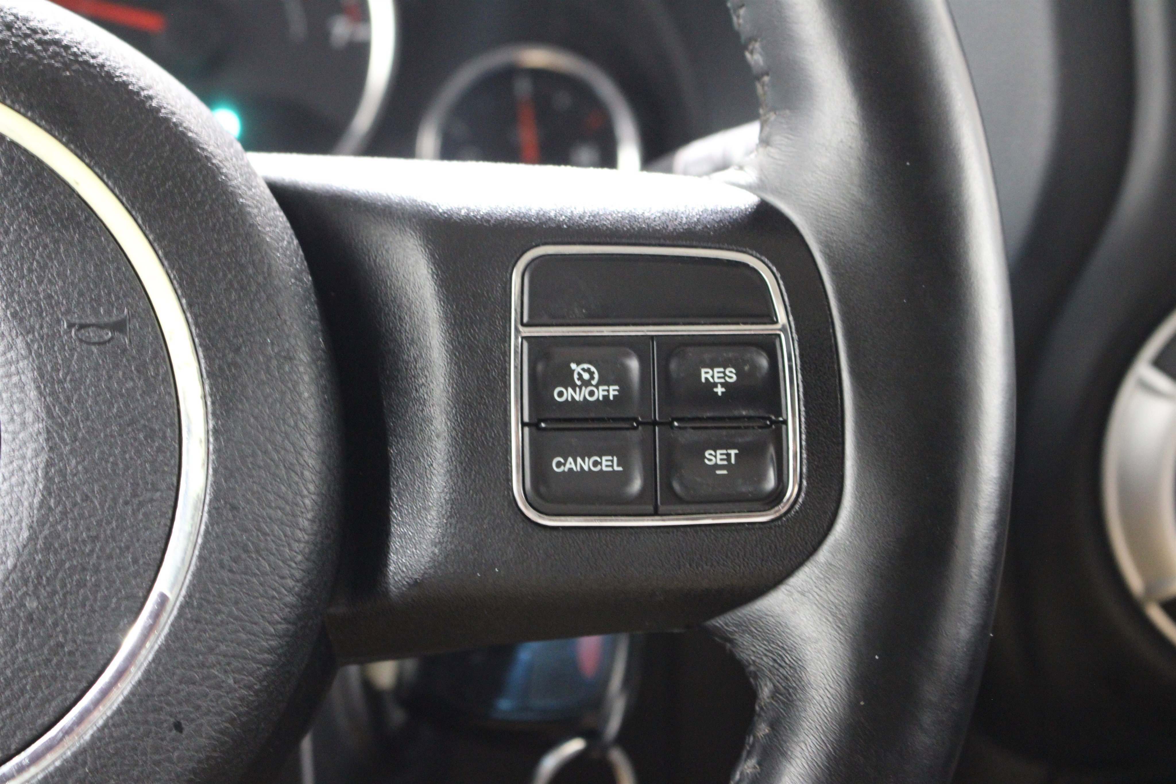 Used 2016 Jeep Wrangler Unlimited Sahara w/ Max Tow Package image 11