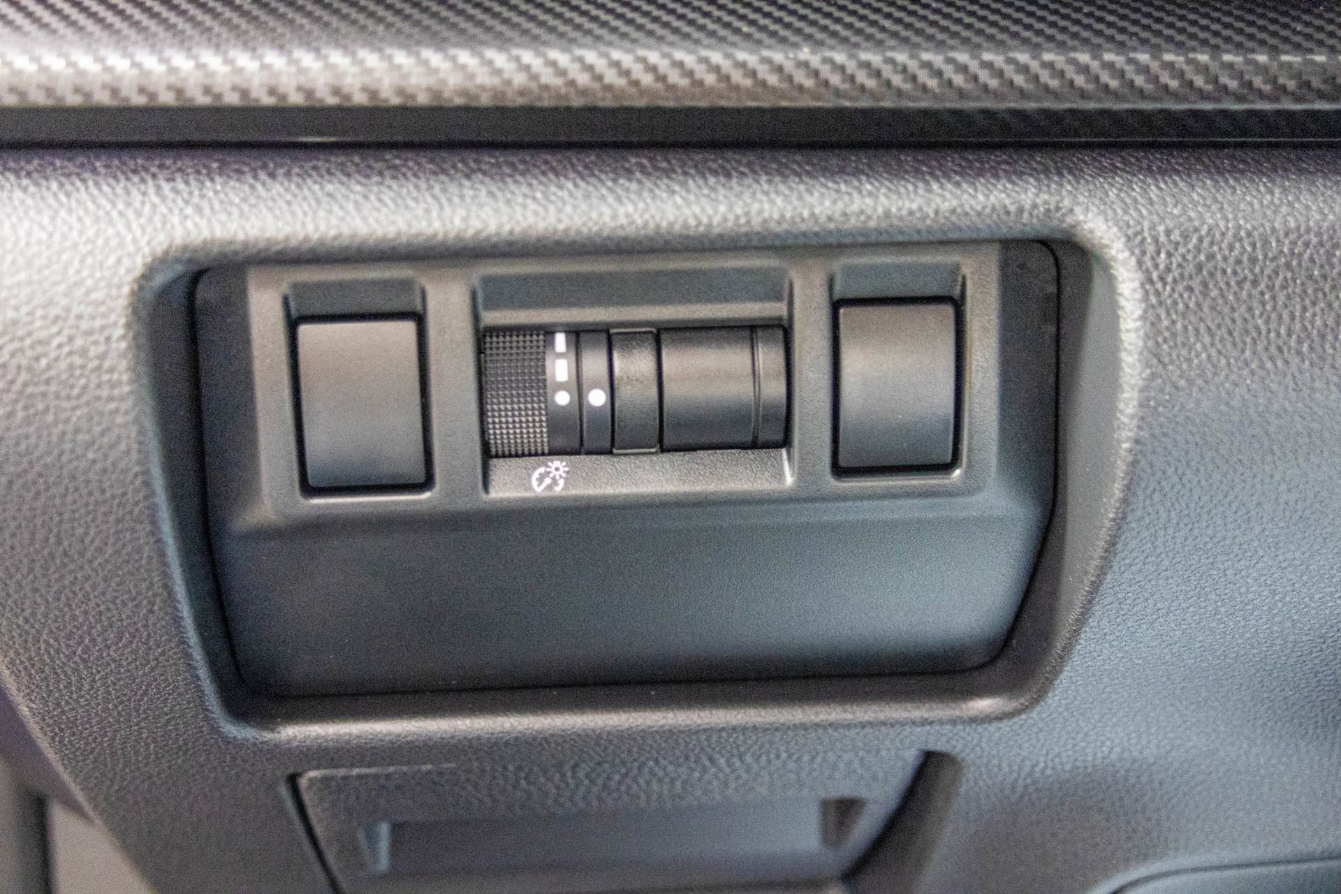 Used 2024 Subaru Crosstrek 2.0i Premium w/ Crosstrek Mirror Package image 20