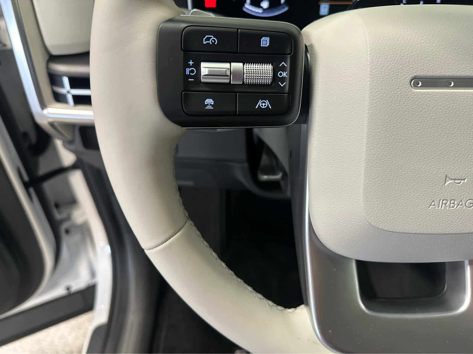New 2026 Hyundai Santa Fe SEL FWD image 13