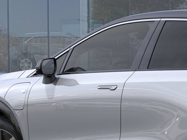 New 2027 Cadillac Optiq Luxury w/ LPO, Floor Liner Package AWD/4WD image 12