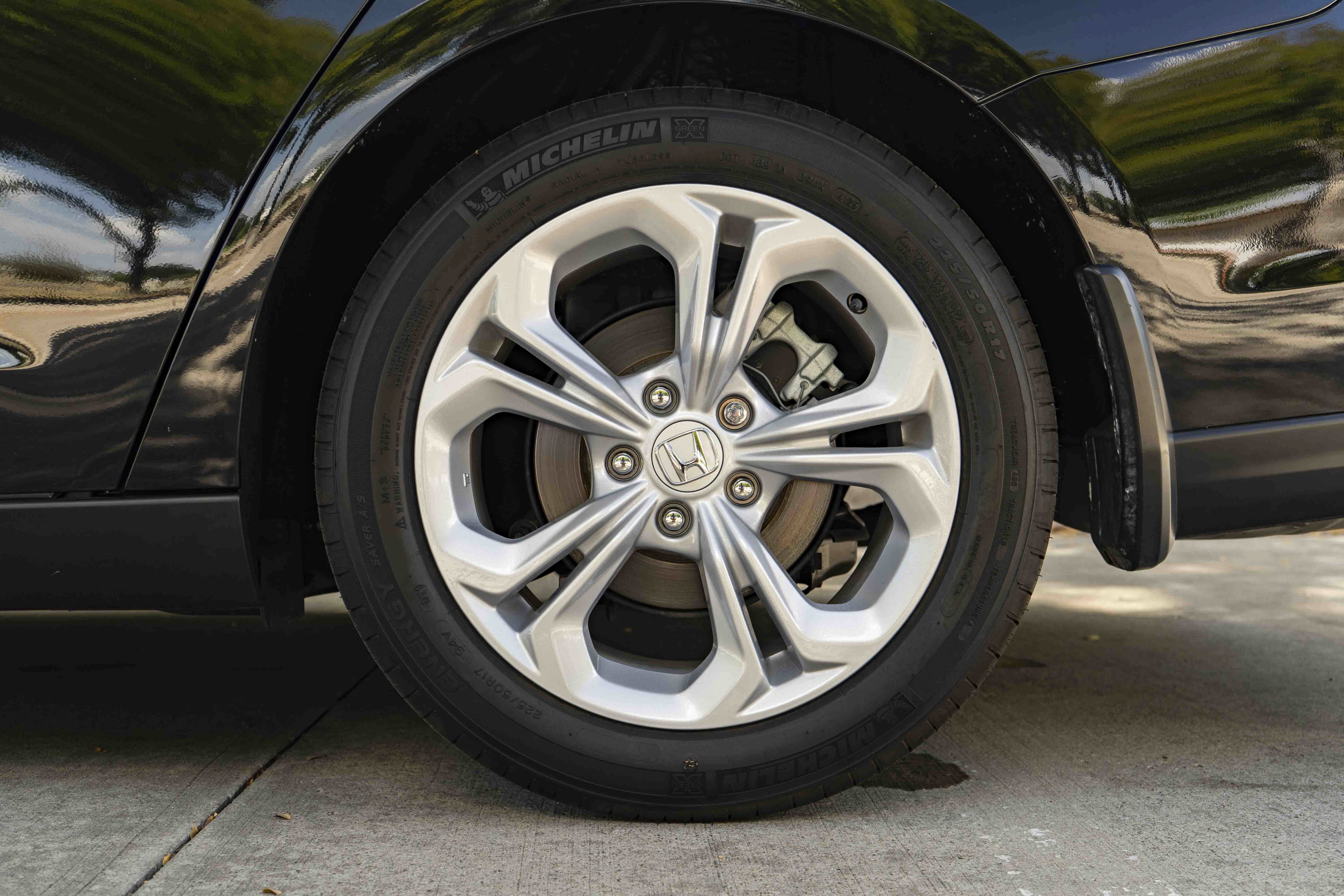Certified 2025 Honda Accord LX image 15