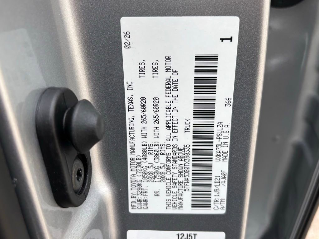 New 2026 Toyota Tundra Limited AWD/4WD image 28