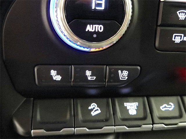 Used 2023 GMC Sierra 2500 AT4 w/ Gooseneck/5TH Wheel Package image 27