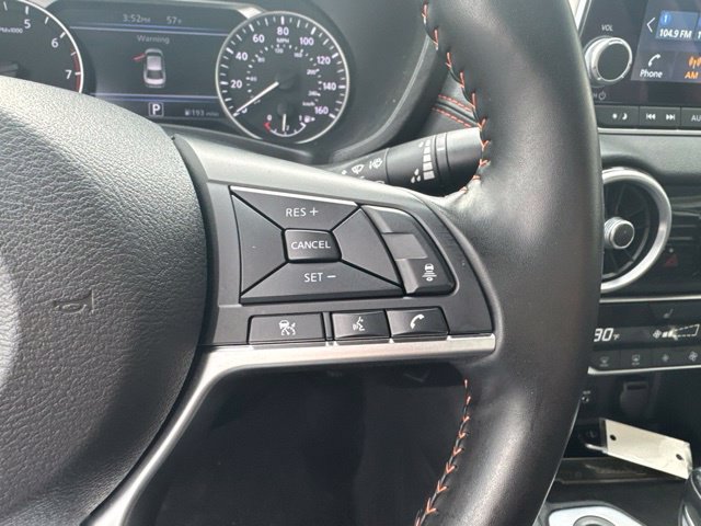 Used 2025 Nissan Sentra SR FWD image 12
