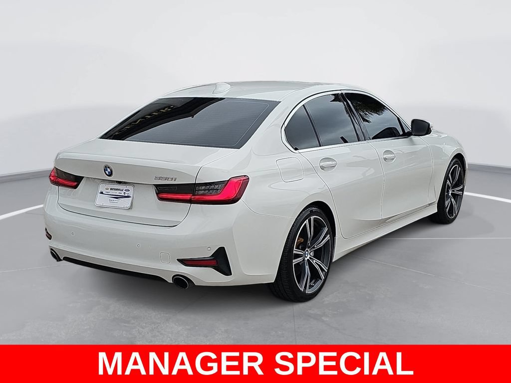 Used 2021 BMW 330i Sedan w/ Driving Assistance Package RWD image 3