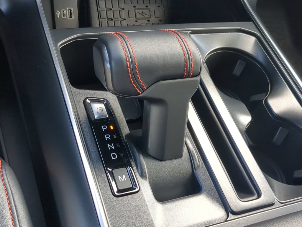 Used 2025 Ford F150 Raptor AWD/4WD image 28