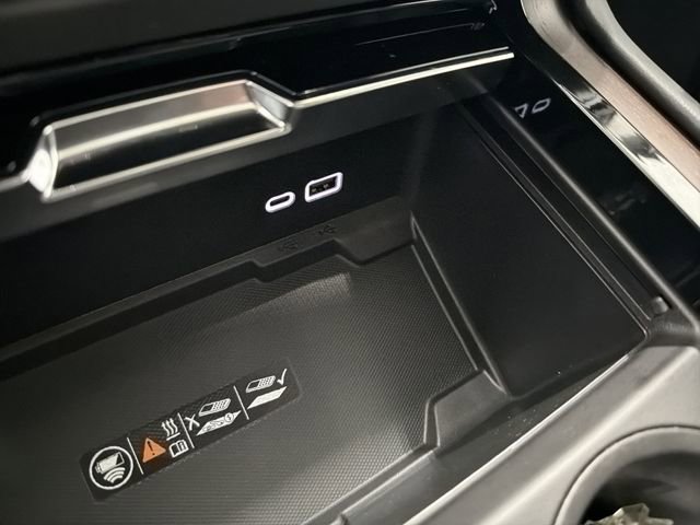 New 2026 GMC Yukon XL Denali AWD/4WD image 32