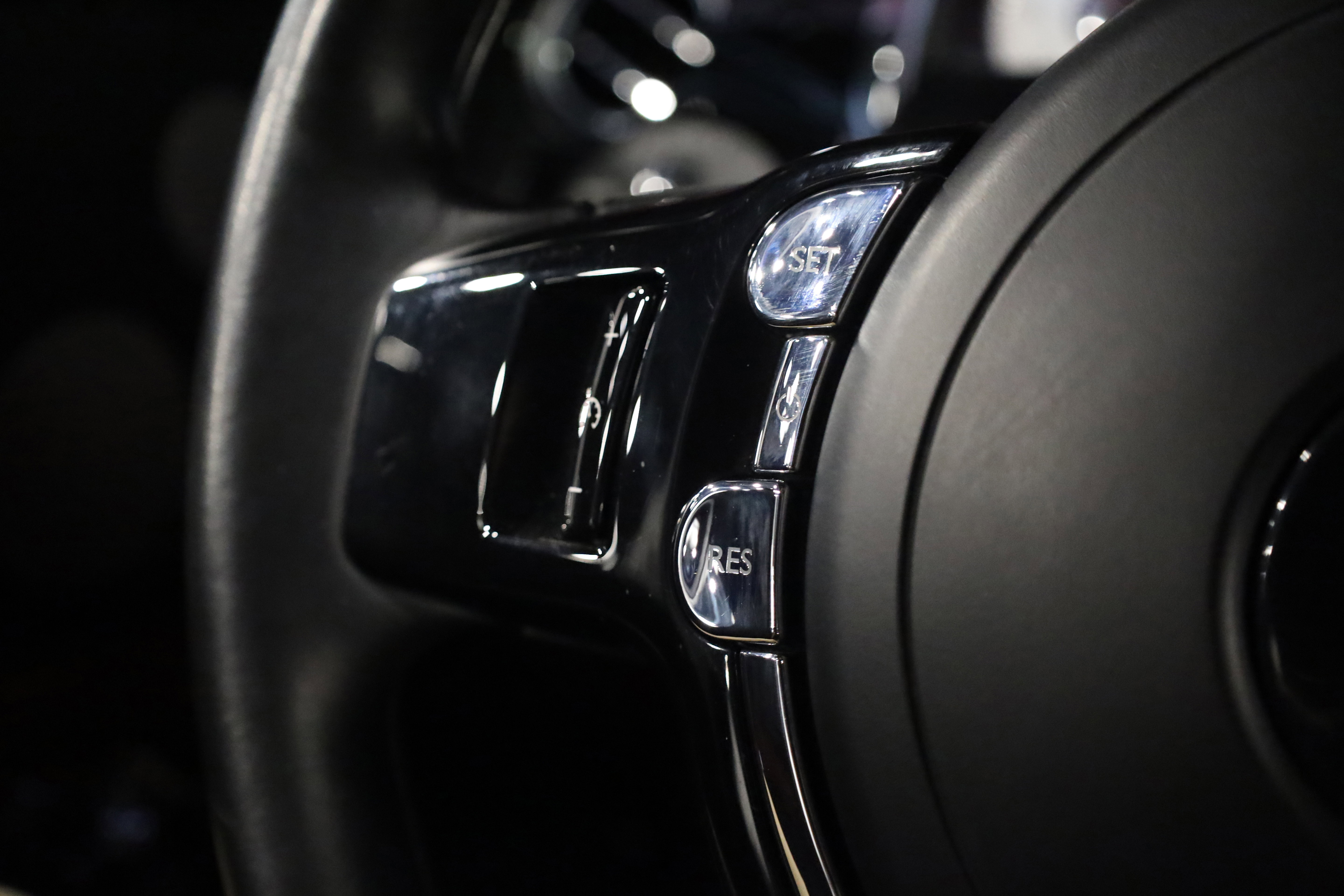 Used 2017 Rolls-Royce Ghost image 24