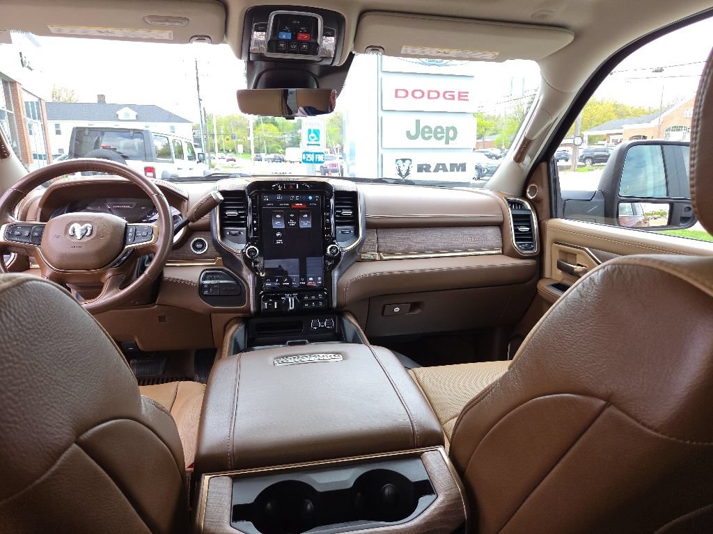 Used 2024 RAM 2500 Limited w/ Safety Group AWD/4WD image 26