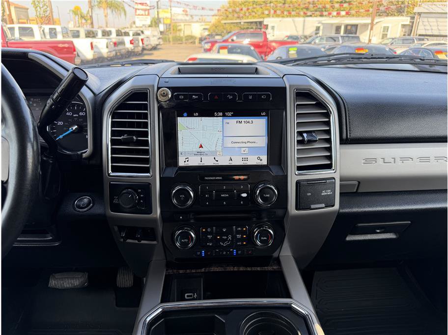 Used 2017 Ford F350 Lariat w/ Lariat Ultimate Package AWD/4WD image 5