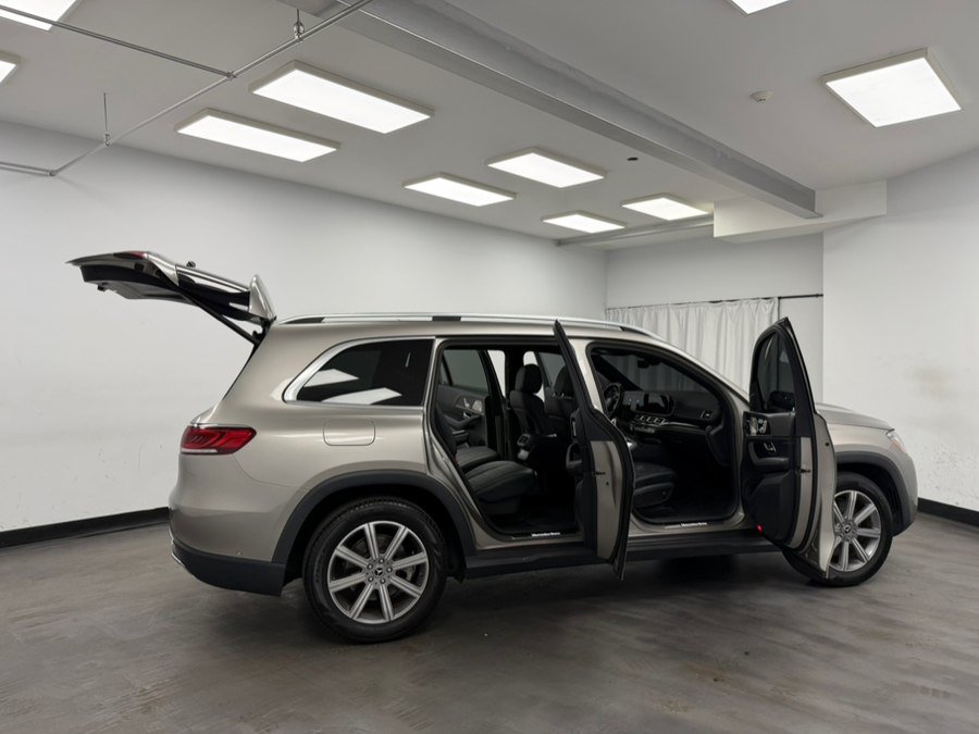 Used 2022 Mercedes-Benz GLS 450 4MATIC image 30