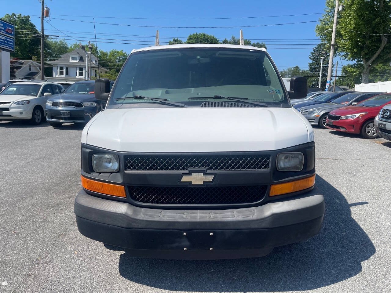 Used 2012 Chevrolet Express 1500 RWD image 3