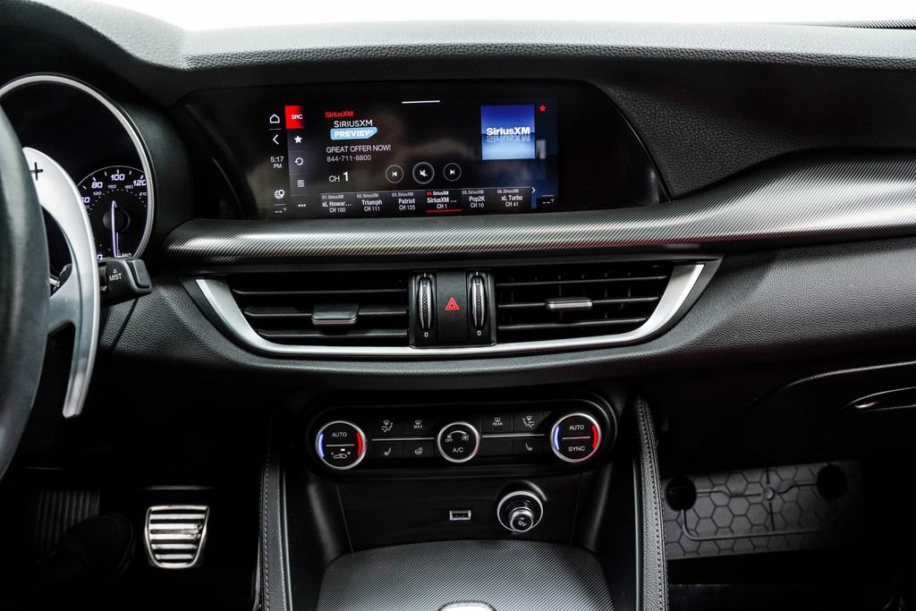 Used 2023 Alfa Romeo Stelvio Veloce image 26