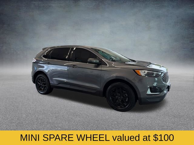 Used 2024 Ford Edge SEL image 2