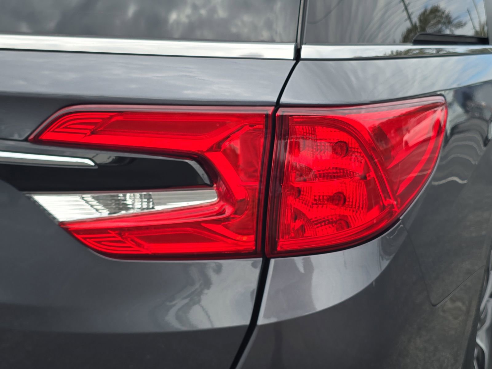 Certified 2023 Honda Odyssey EX-L image 8