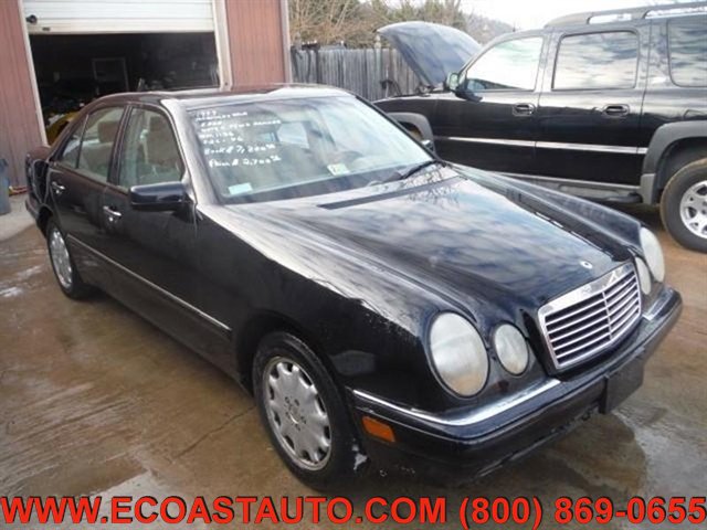 Used 1999 Mercedes-Benz E 320 Sedan image 1