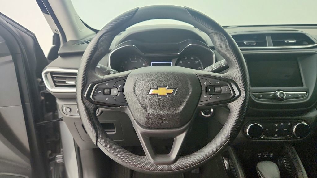 Used 2023 Chevrolet TrailBlazer LT image 17