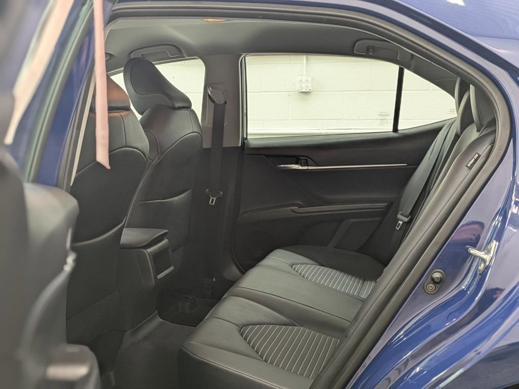 Used 2023 Toyota Camry SE image 22