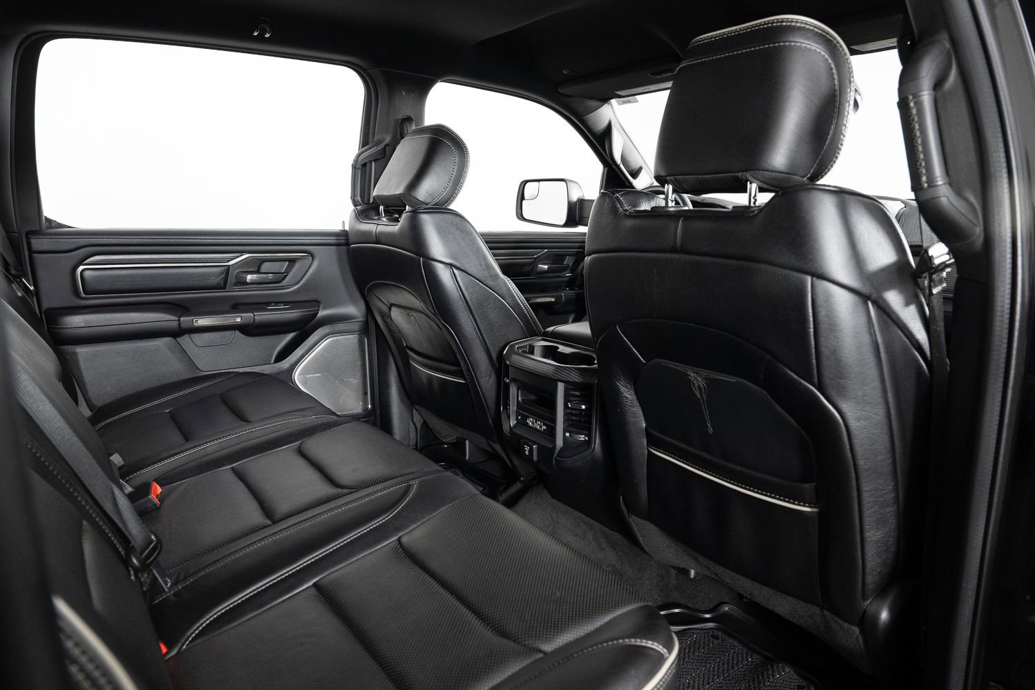 Used 2020 RAM 1500 Limited w/ Black Appearance Package image 22