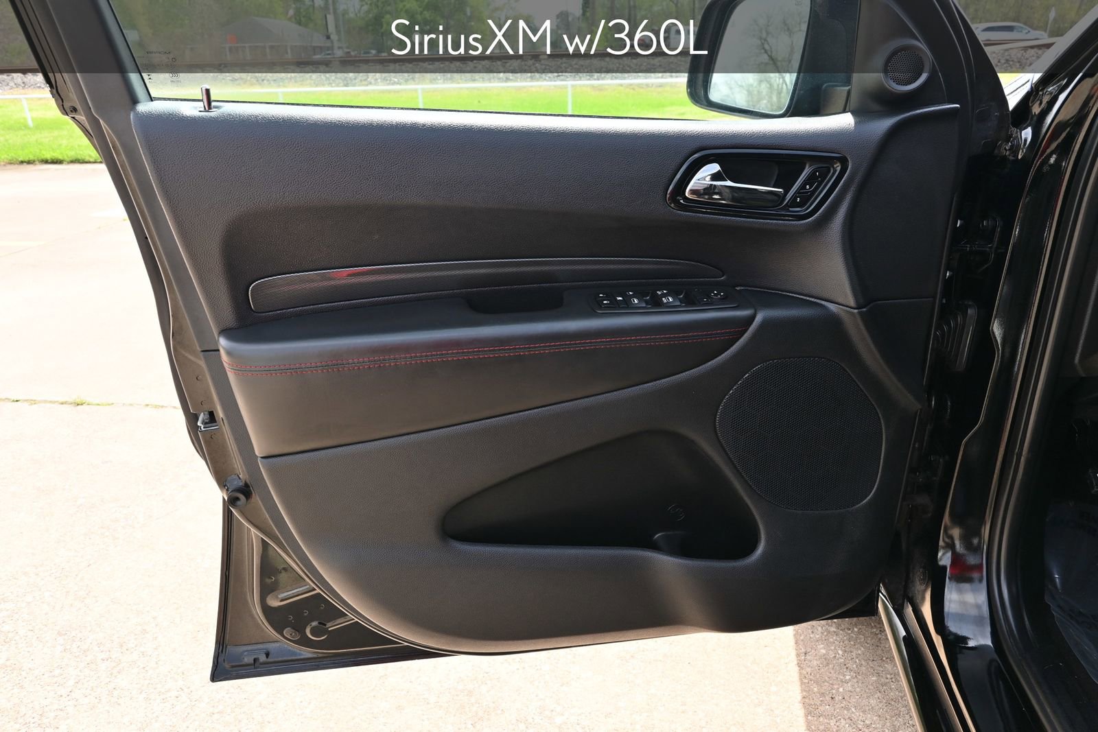 Used 2024 Dodge Durango GT image 9