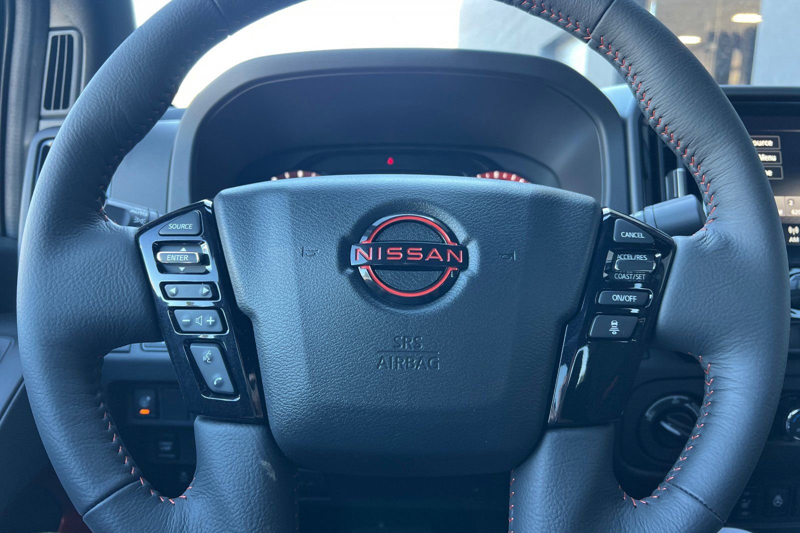 New 2026 Nissan Frontier PRO-4X w/ Pro-4x Convenience Package image 26