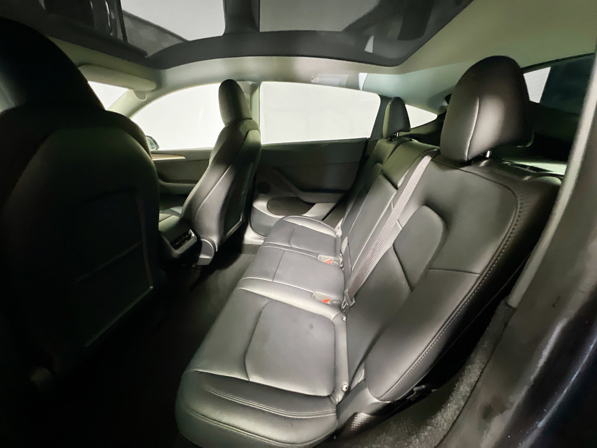 Used 2024 Tesla Model Y Long Range image 28