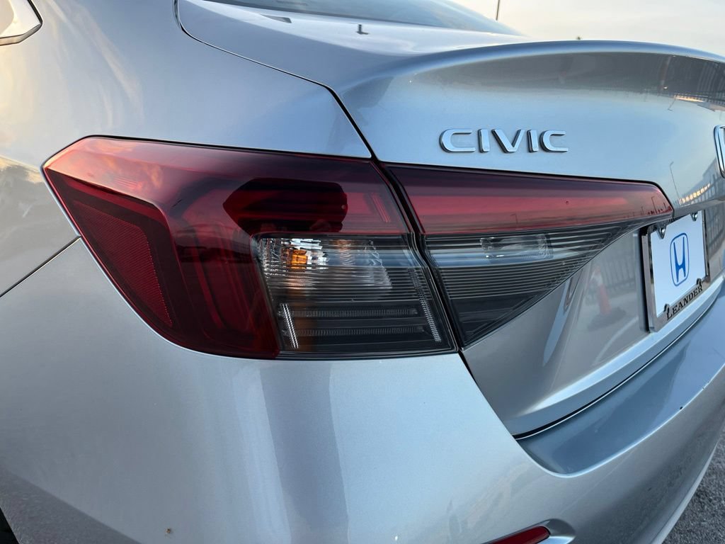 Used 2025 Honda Civic LX image 7