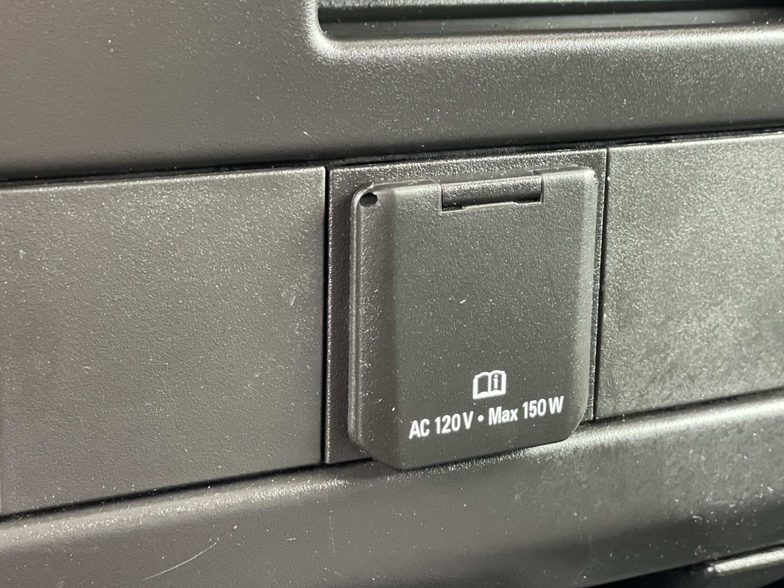 Used 2024 GMC Savana 2500 w/ Driver Convenience Package image 15