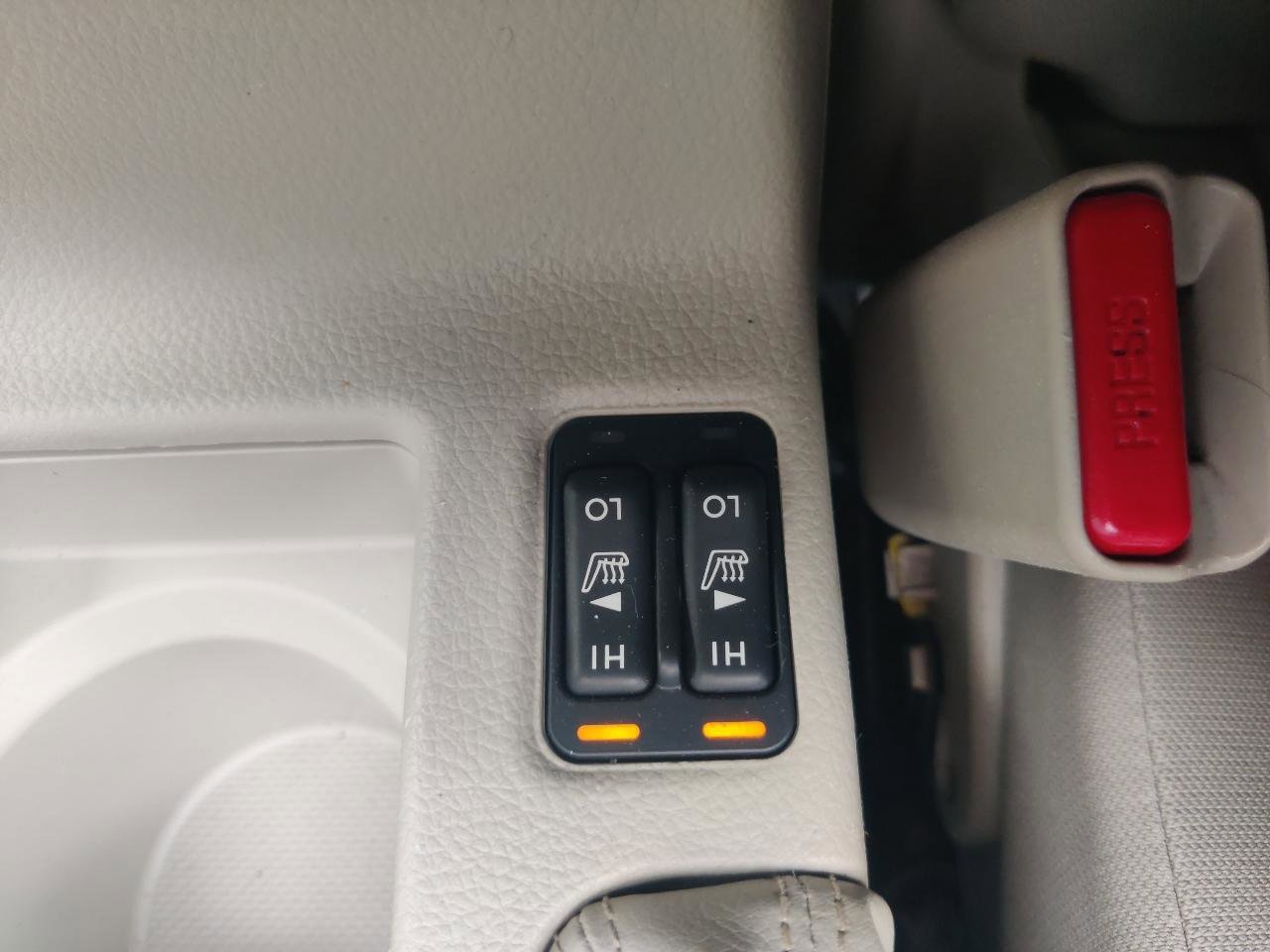 Used 2012 Subaru Impreza 2.0i Premium w/ All-Weather Pkg image 11