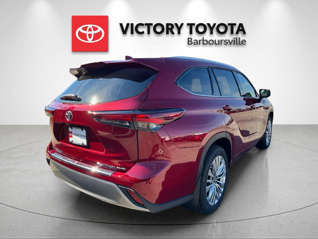 New 2026 Toyota Highlander Platinum AWD/4WD image 7