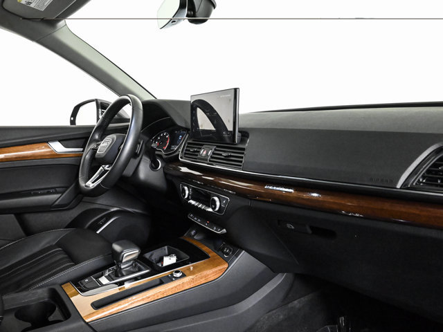 Used 2023 Audi Q5 2.0T Premium w/ Convenience Package AWD/4WD image 23