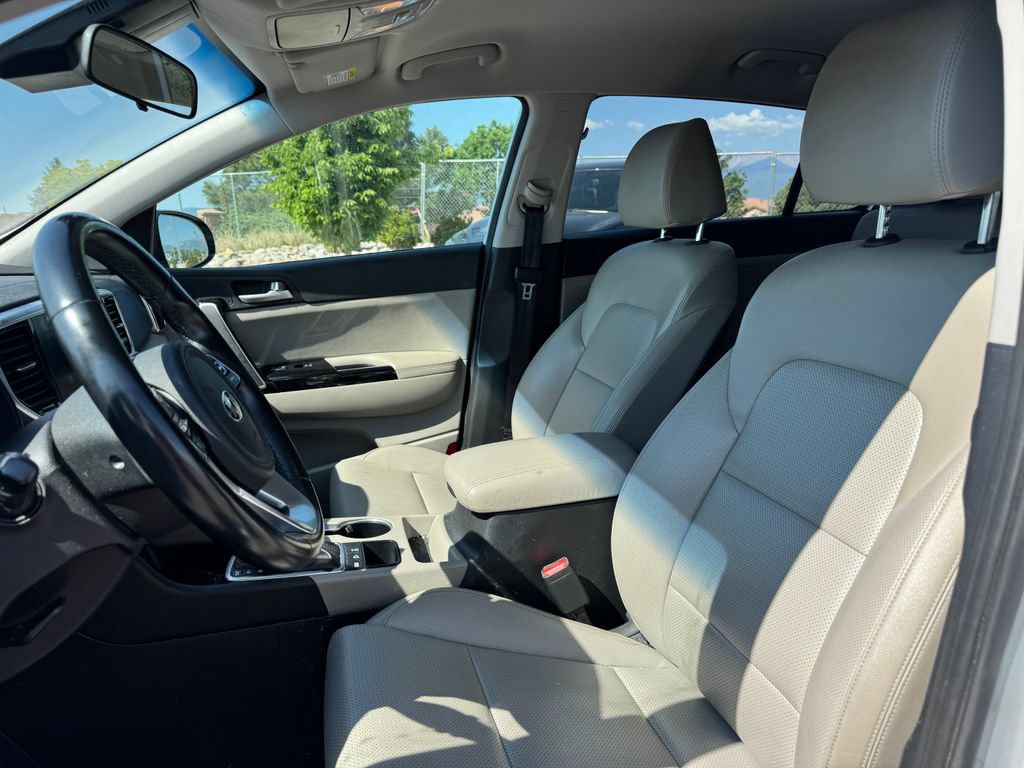Used 2021 Kia Sportage EX AWD/4WD image 7