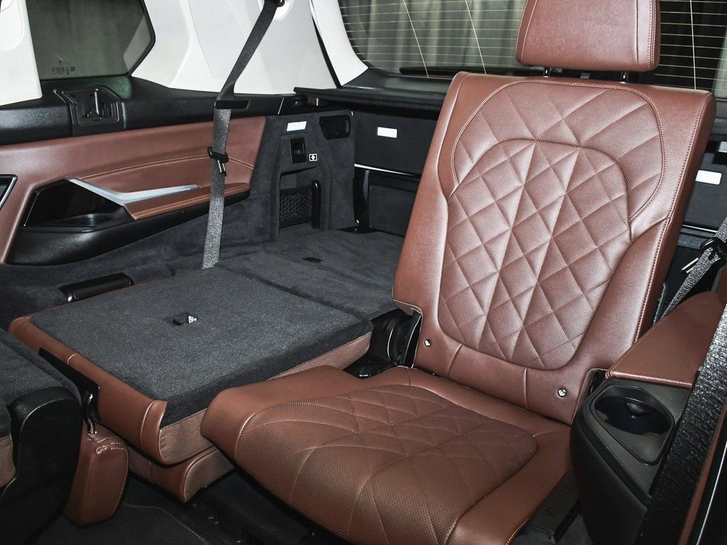 Used 2026 BMW X7 xDrive40i image 57