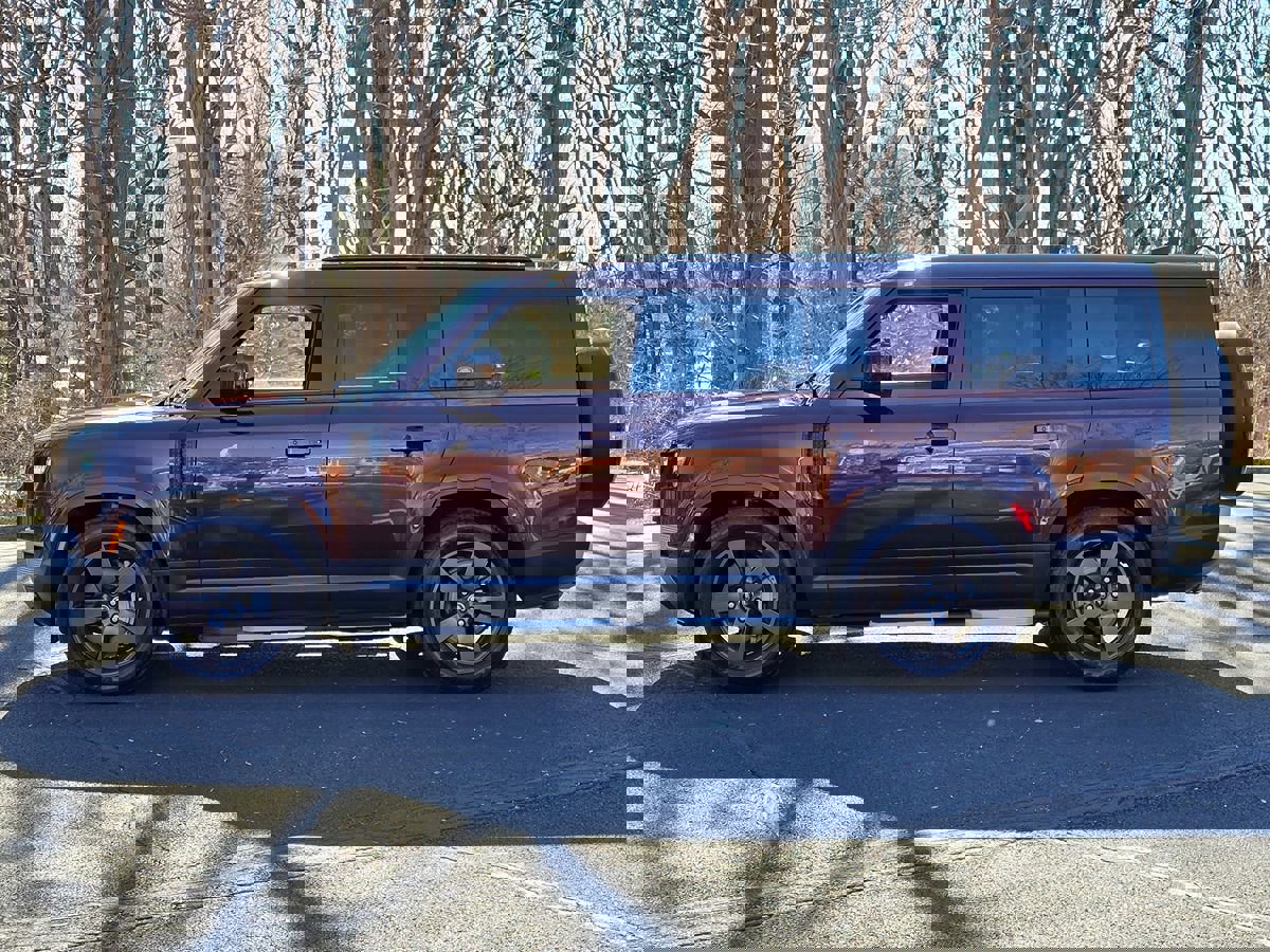 Used 2023 Land Rover Defender 130 S image 3