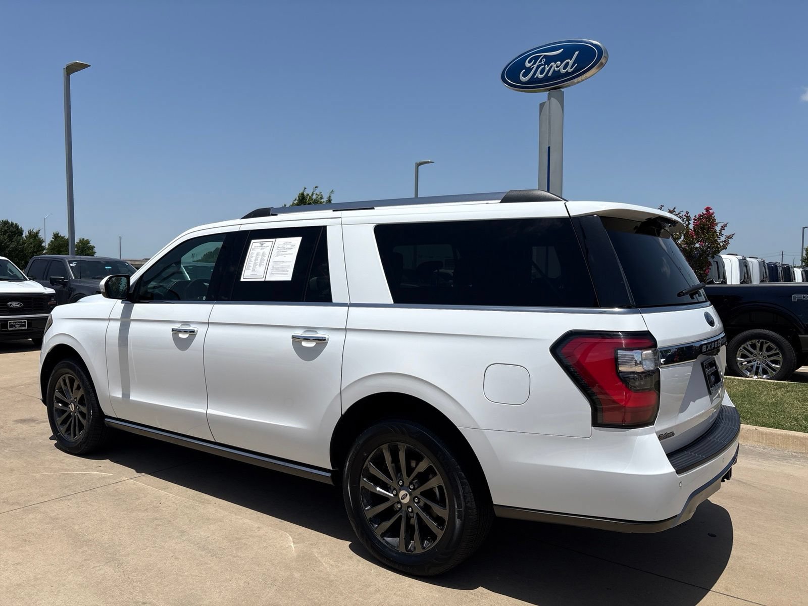Used 2020 Ford Expedition Max Limited AWD/4WD video 3