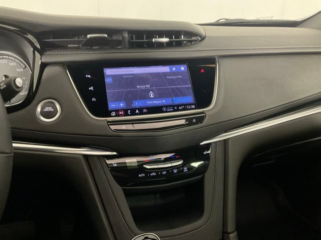Certified 2025 Cadillac XT5 Premium Luxury w/ Technology Package AWD/4WD image 13