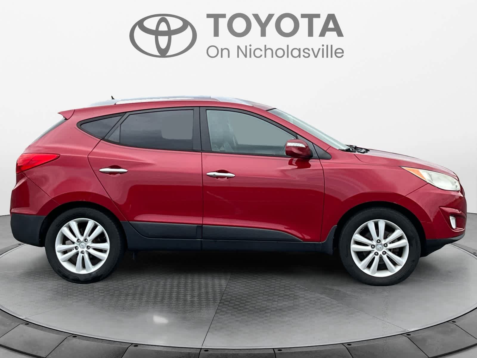 Used 2013 Hyundai Tucson Limited FWD image 6