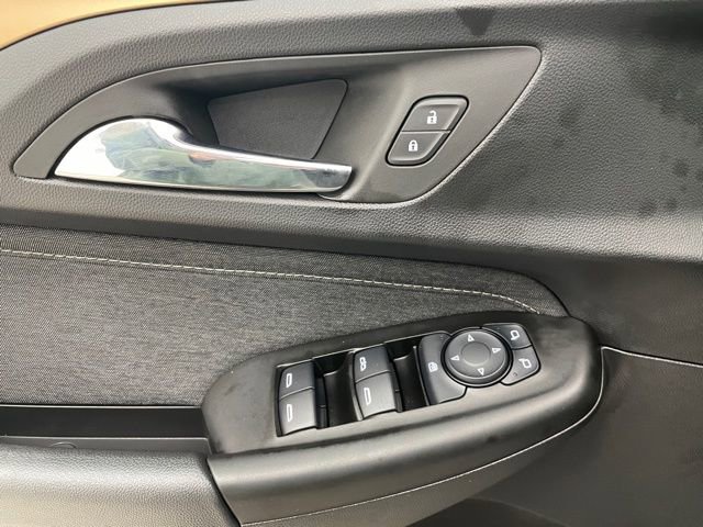 Used 2023 Chevrolet TrailBlazer ACTIV image 12
