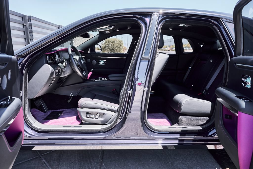 Used 2024 Rolls-Royce Ghost Black Badge AWD/4WD image 34