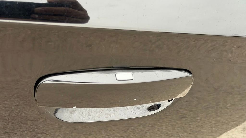 Used 2015 Dodge Charger R/T RWD image 13