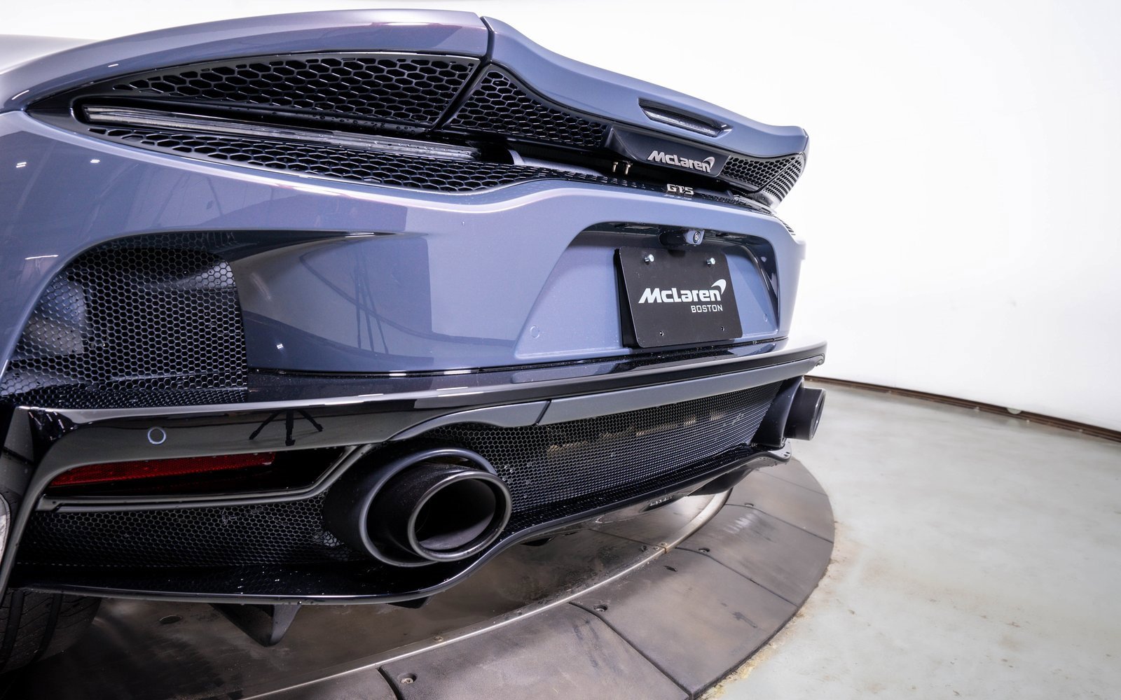 Used 2025 McLaren GTS image 14