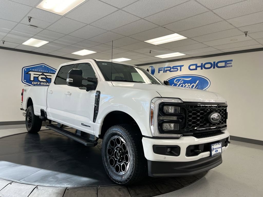 New 2026 Ford F350 4x4 Crew Cab Super Duty image 2