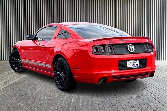 Used 2013 Ford Mustang Premium image 12