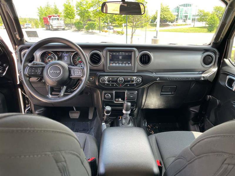 Used 2023 Jeep Wrangler Unlimited Sport AWD/4WD image 25