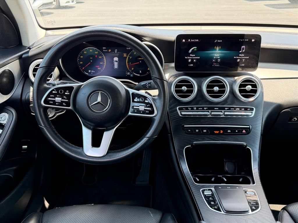 Used 2022 Mercedes-Benz GLC 300 image 12