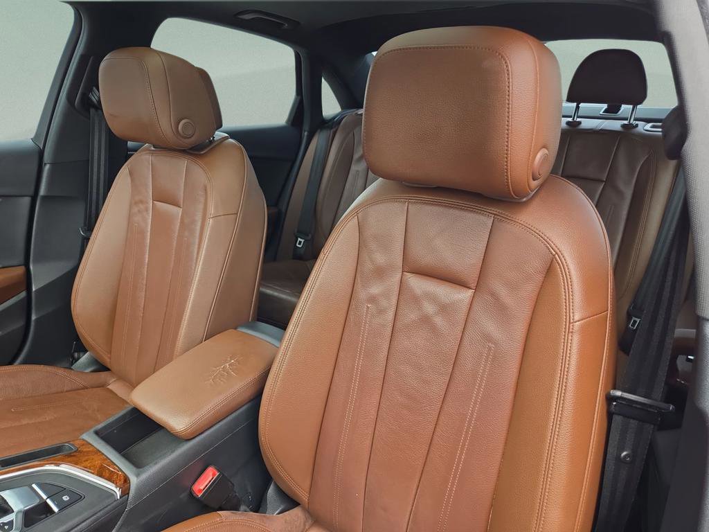 Used 2018 Audi A4 2.0T Ultra Premium Plus w/ Premium Plus Package FWD image 27