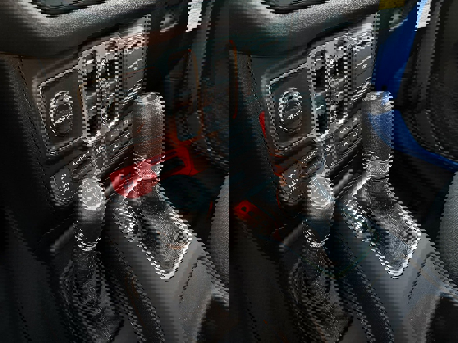 New 2026 Jeep Wrangler Unlimited Sport image 25